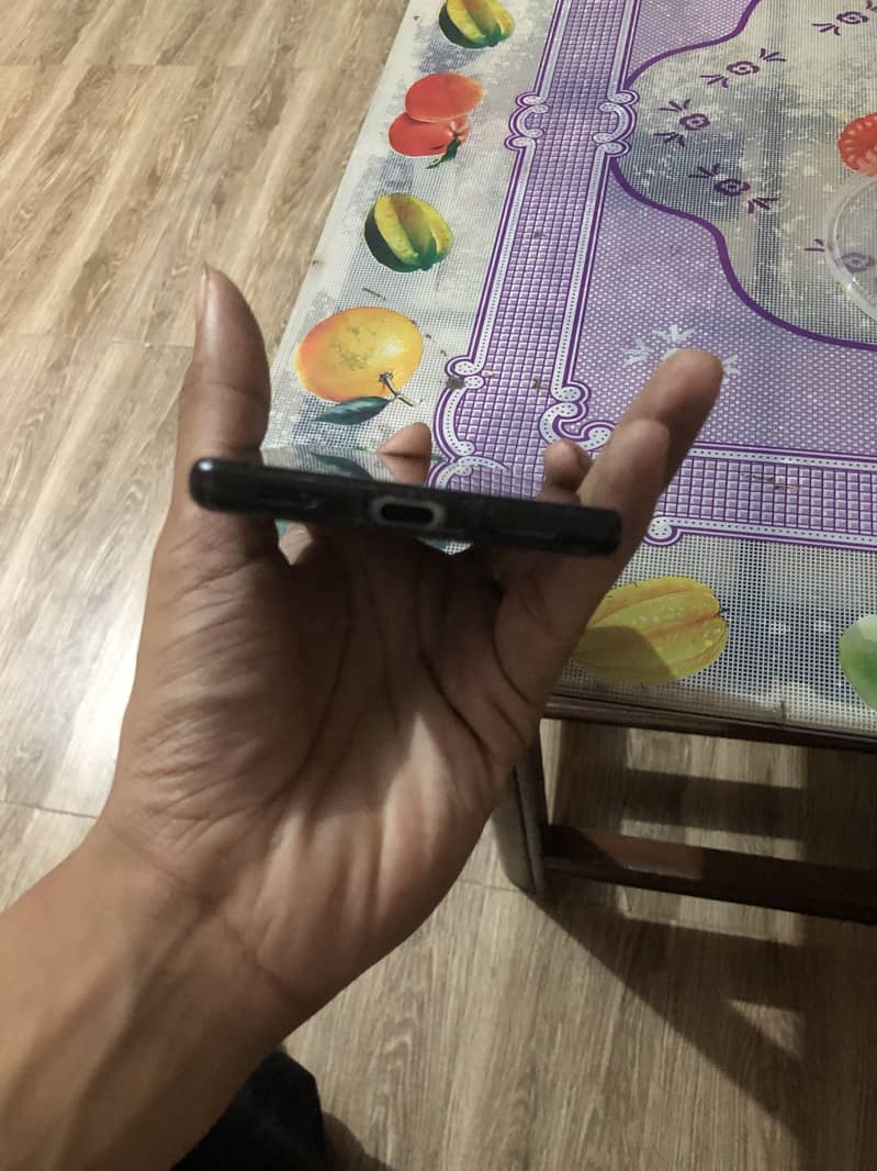 Google Pixel 6a 5