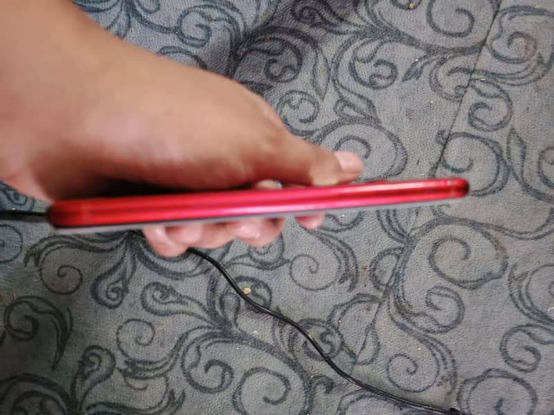 Apple iPhone 8 1