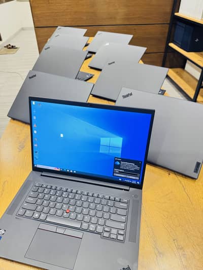 Lenovo ThinkPad P1 Gen 5 /Core i7-12th Gen / 4k Resolution 16GB-512GB