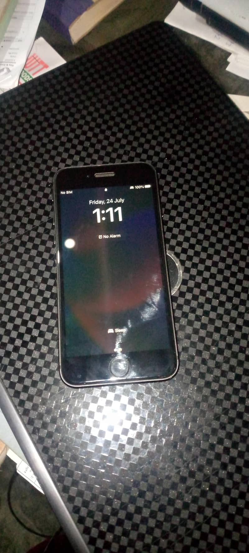 Apple iPhone 8 0