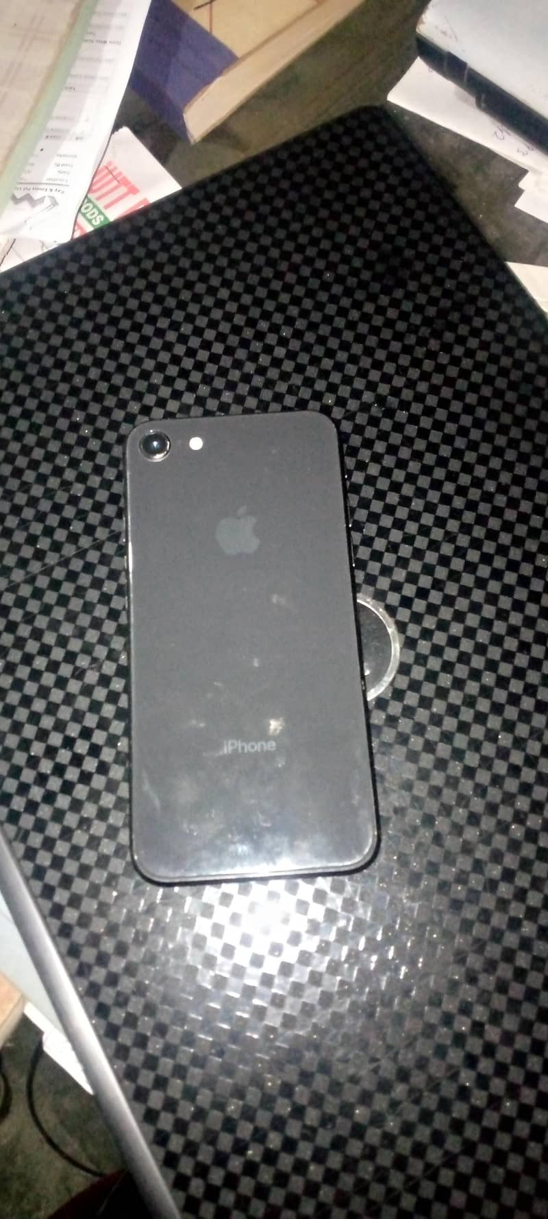 Apple iPhone 8 1