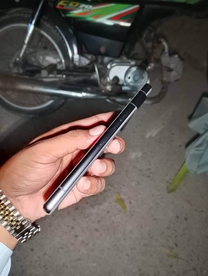 Google Pixel 7a 1