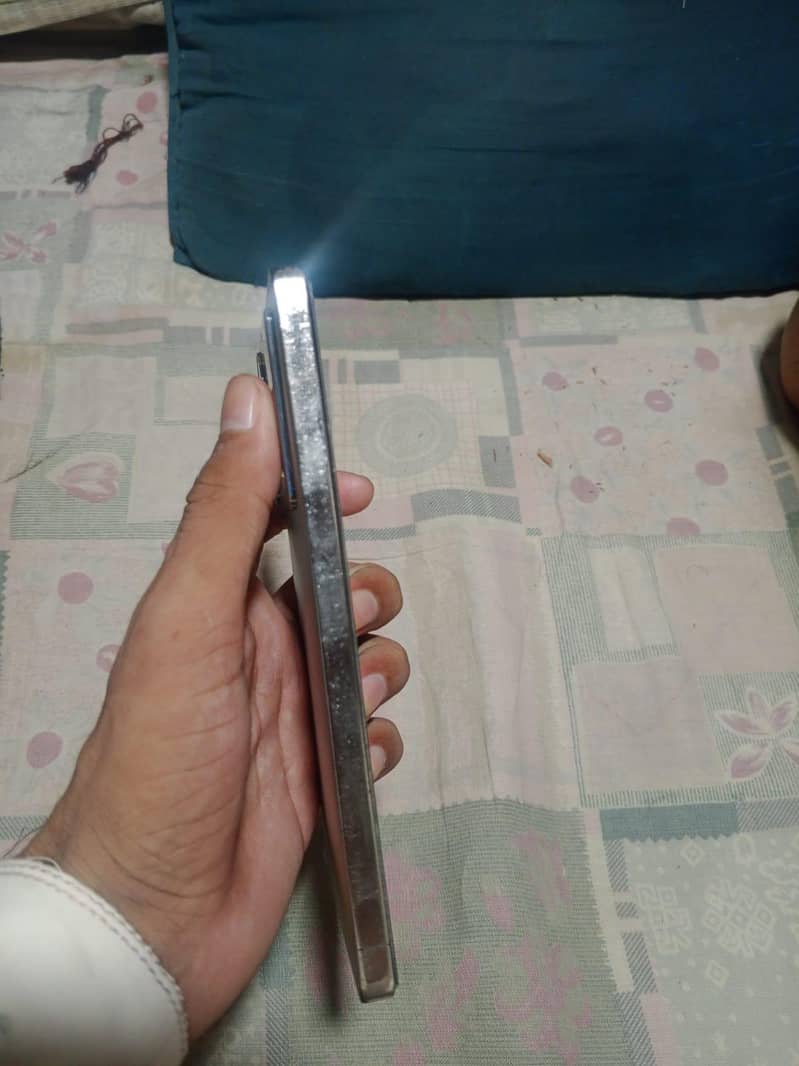 Infinix Note 40 3