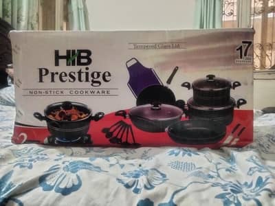 17 pieces non-stick cookware set