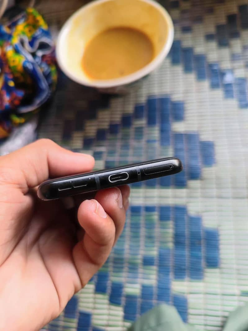 One Plus 9 Pro 7