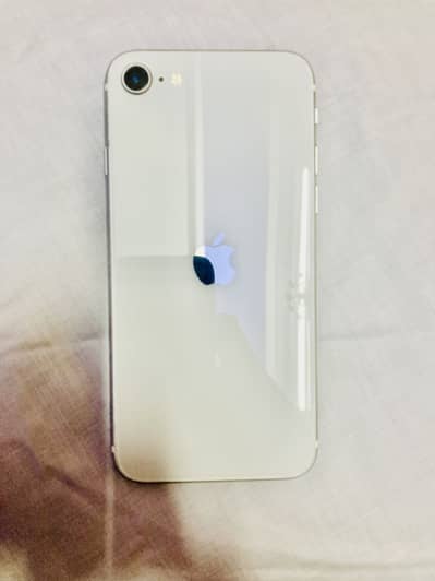 “*CHANCE DEAL IPHONE SE 2020 PTA APPROVED IN CHEAP RATES”*