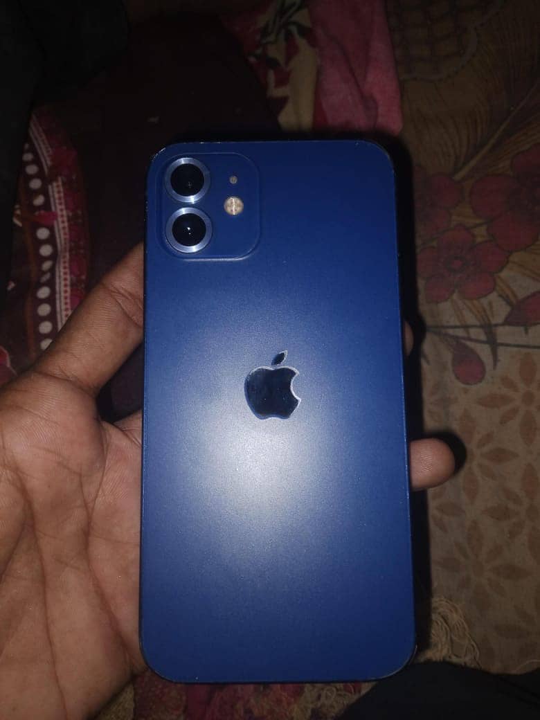 Apple iPhone 12 0