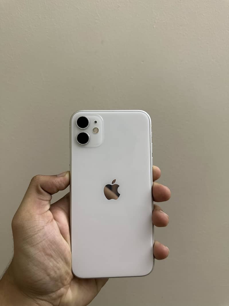 IPHONE 11 2