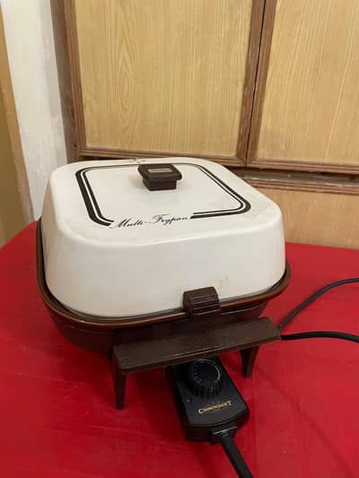 Crowncourt 2 Litre  metal / Ceramic Pot Electric Multi Cooker