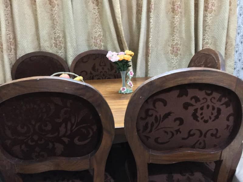  Solid Wooden 6-Seater Dining Table 3