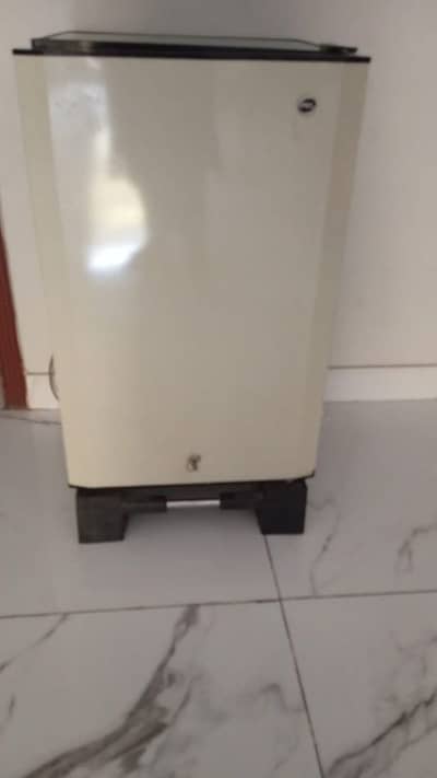 PEL Bed Room - Office - Shop Size Fridge : 0300-9438099