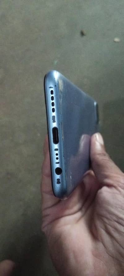 Realme C25