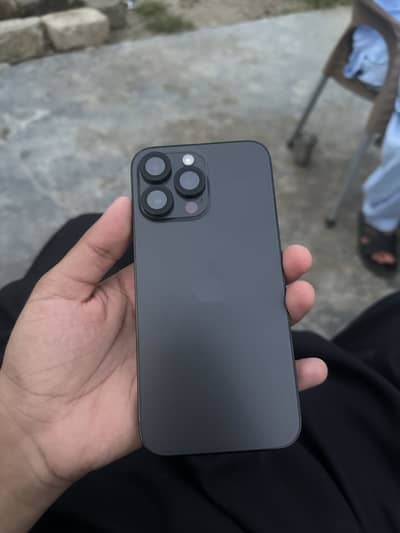 14 Pro Max