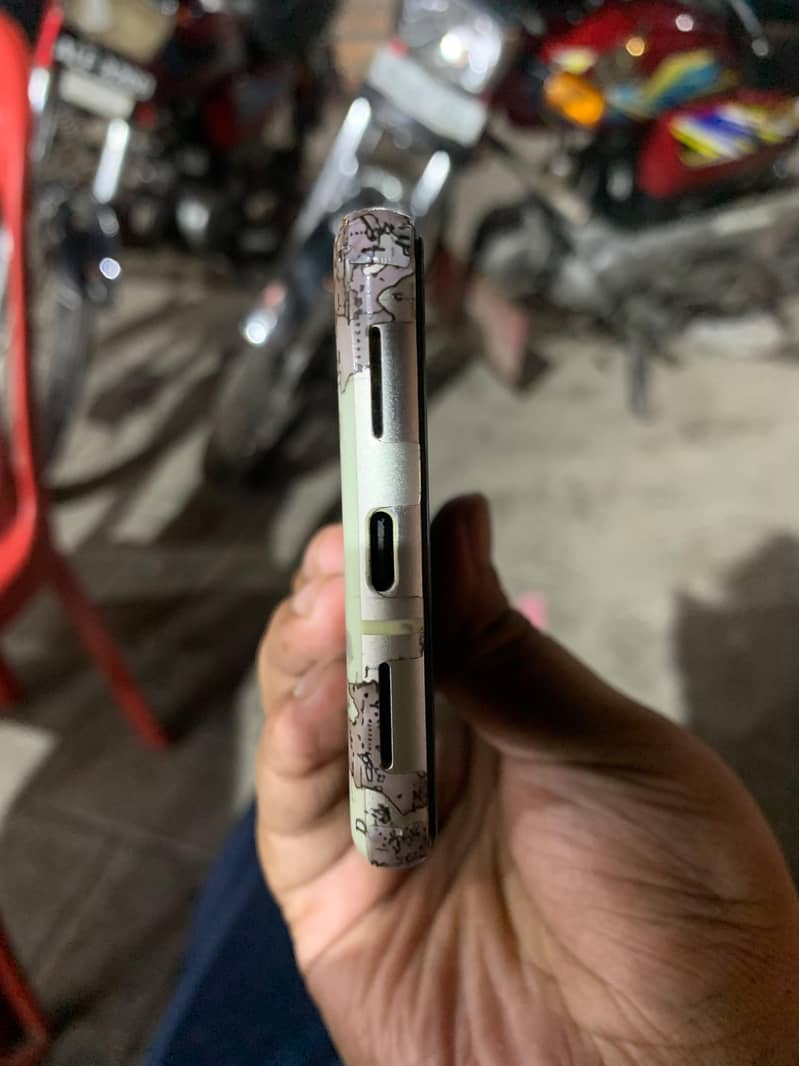Google Pixel 7 5