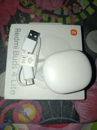 Redmi Bud's 4 Lite