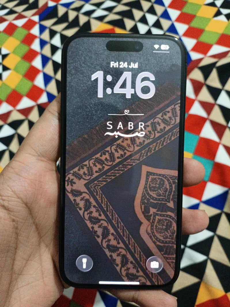 Apple iPhone 15 Pro 0