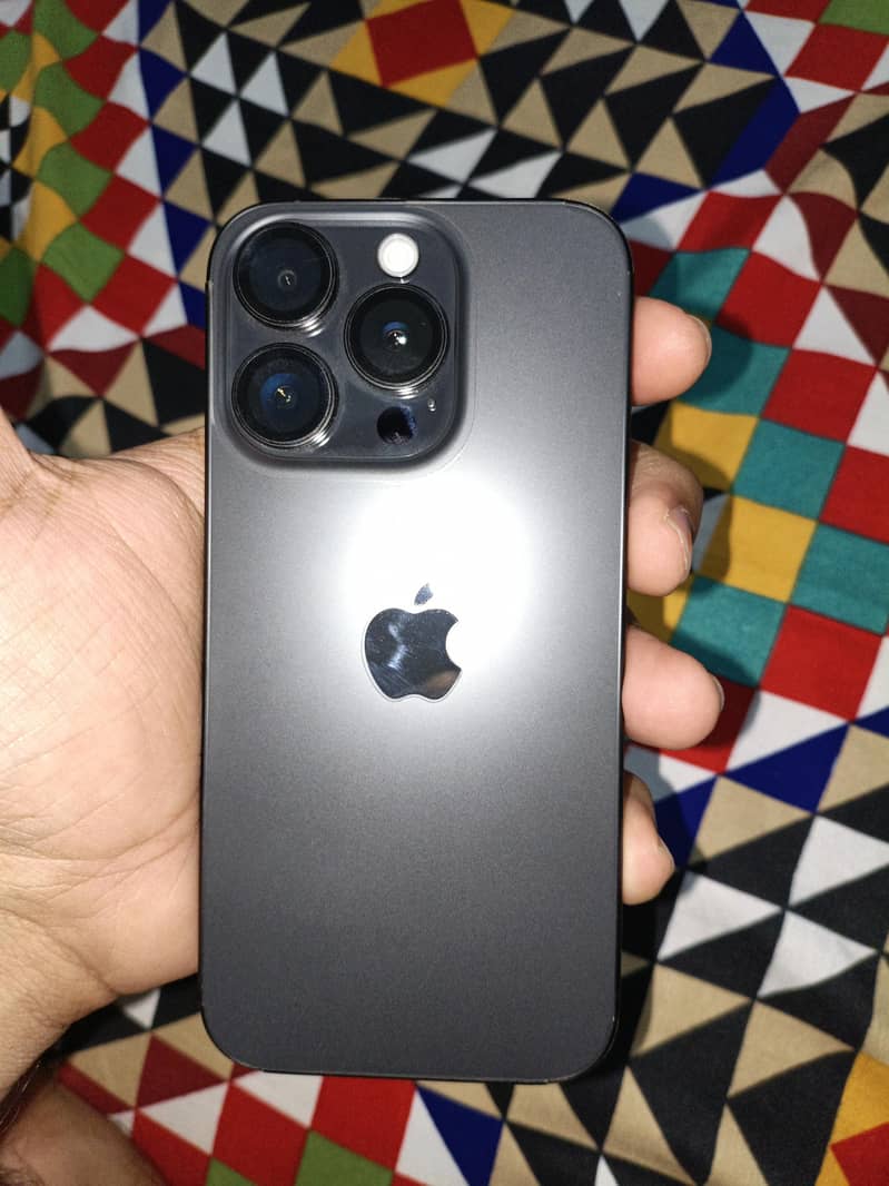 Apple iPhone 15 Pro 5