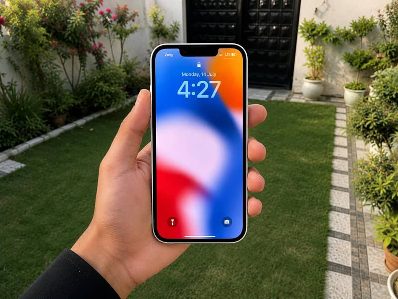 iPhone 14 4