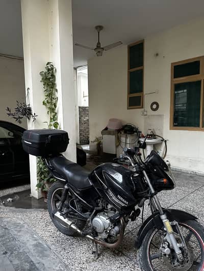 Yamaha ybr 125 ESD fully loaded for sale with original parts