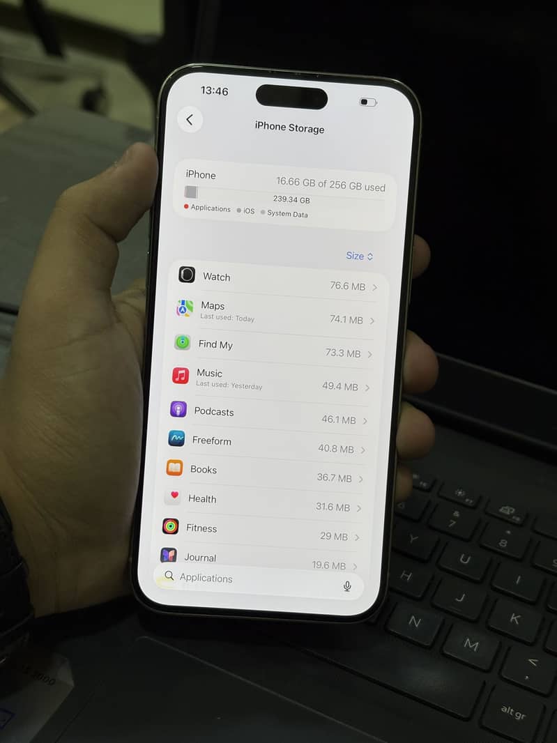 iPhone 15 Pro Max 1