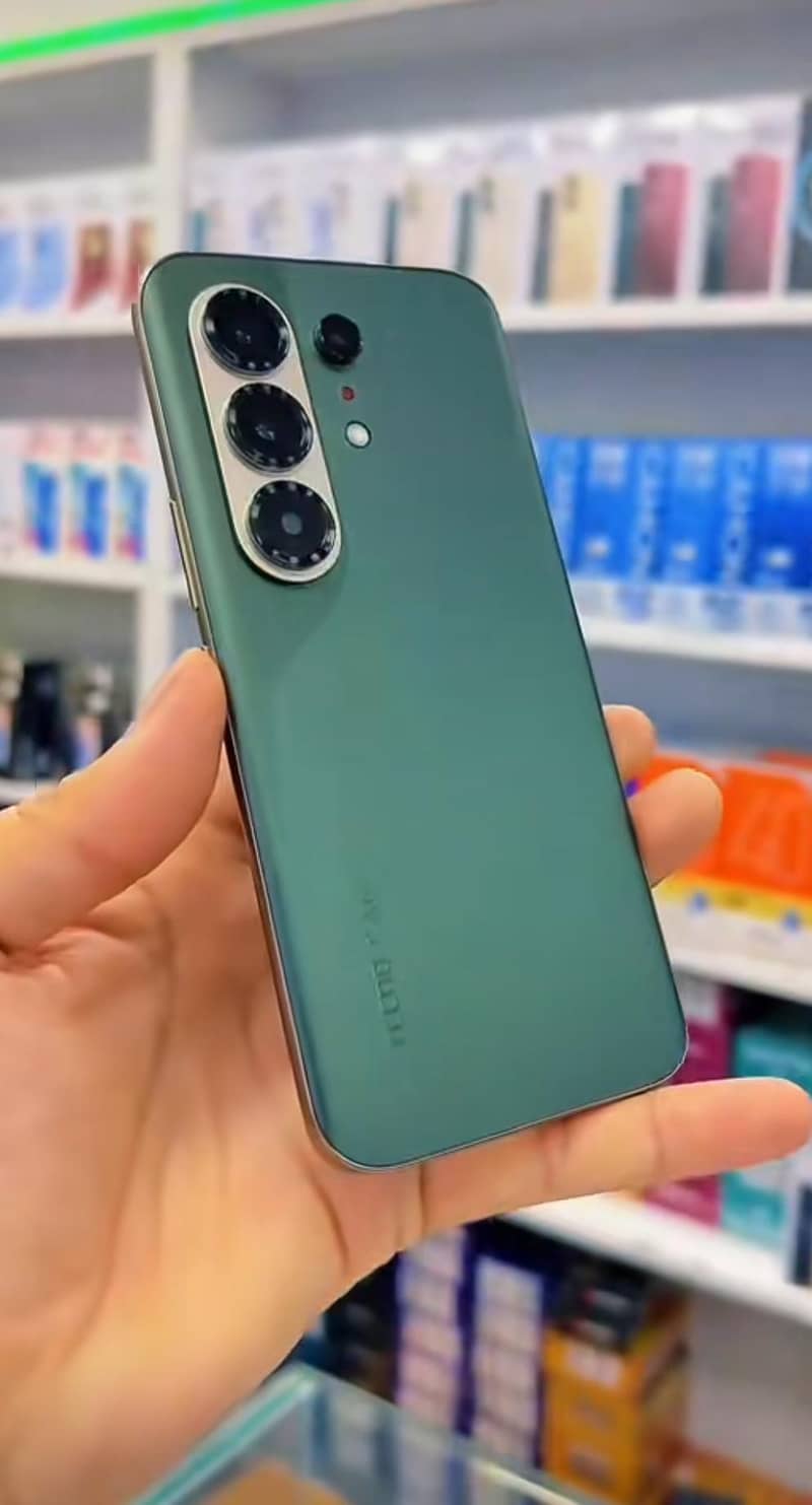 Tecno CAMON 50Pro 0
