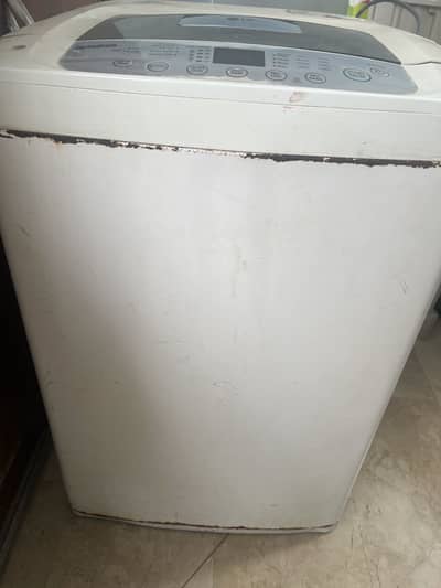 LG automatic washing machine fuzzy 7kg