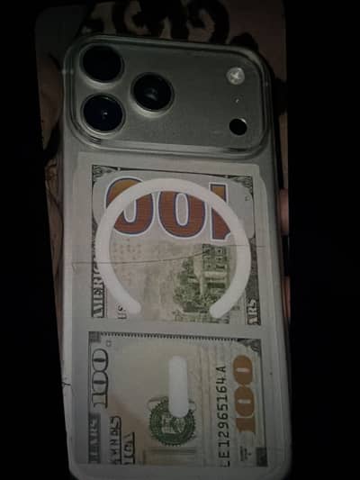 Selling iphone