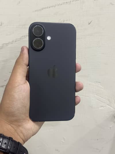 iPhone 16