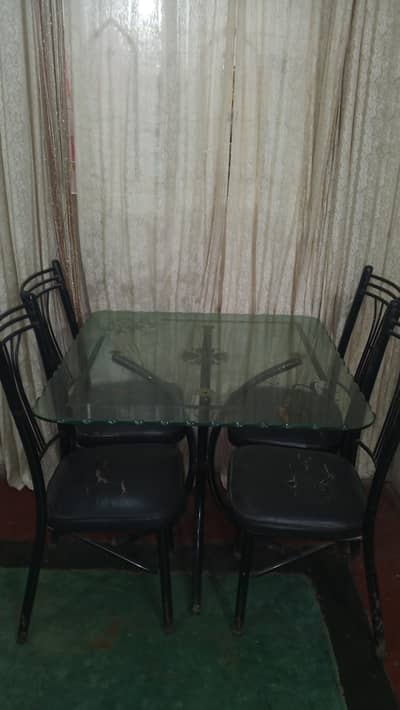 4 chairs dining table for sale