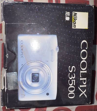 Nikon COOLPIX S3500 20.1MP | Brand New | Full Box