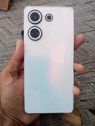 Tecno CAMON 20 family used  Whatsapp 0304/31/22744