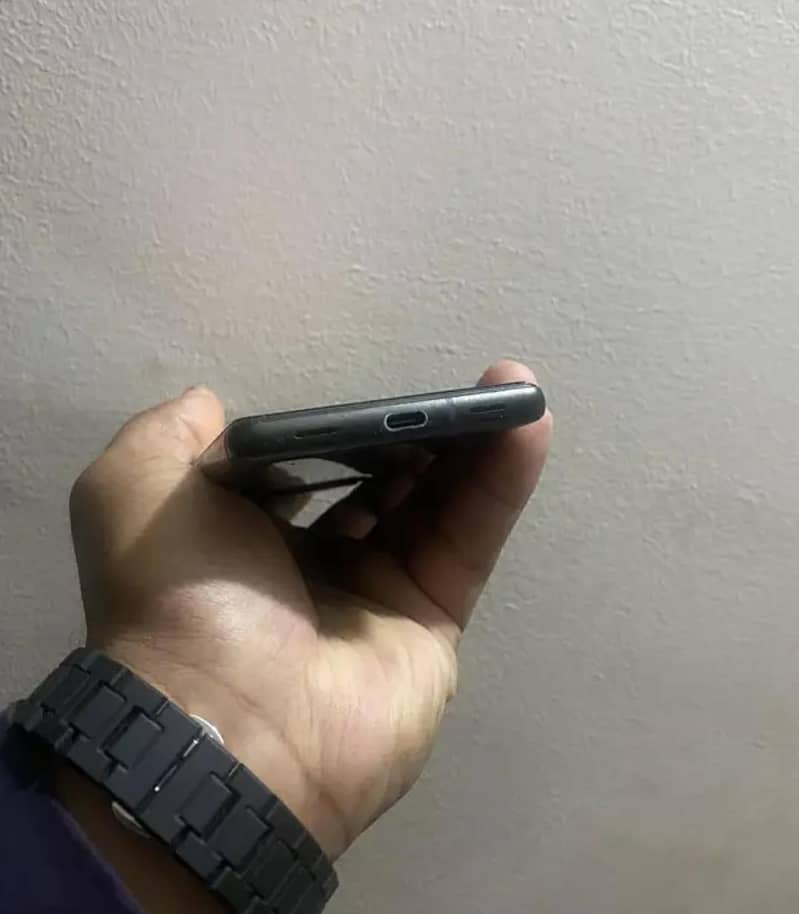Google Pixel 6a 3