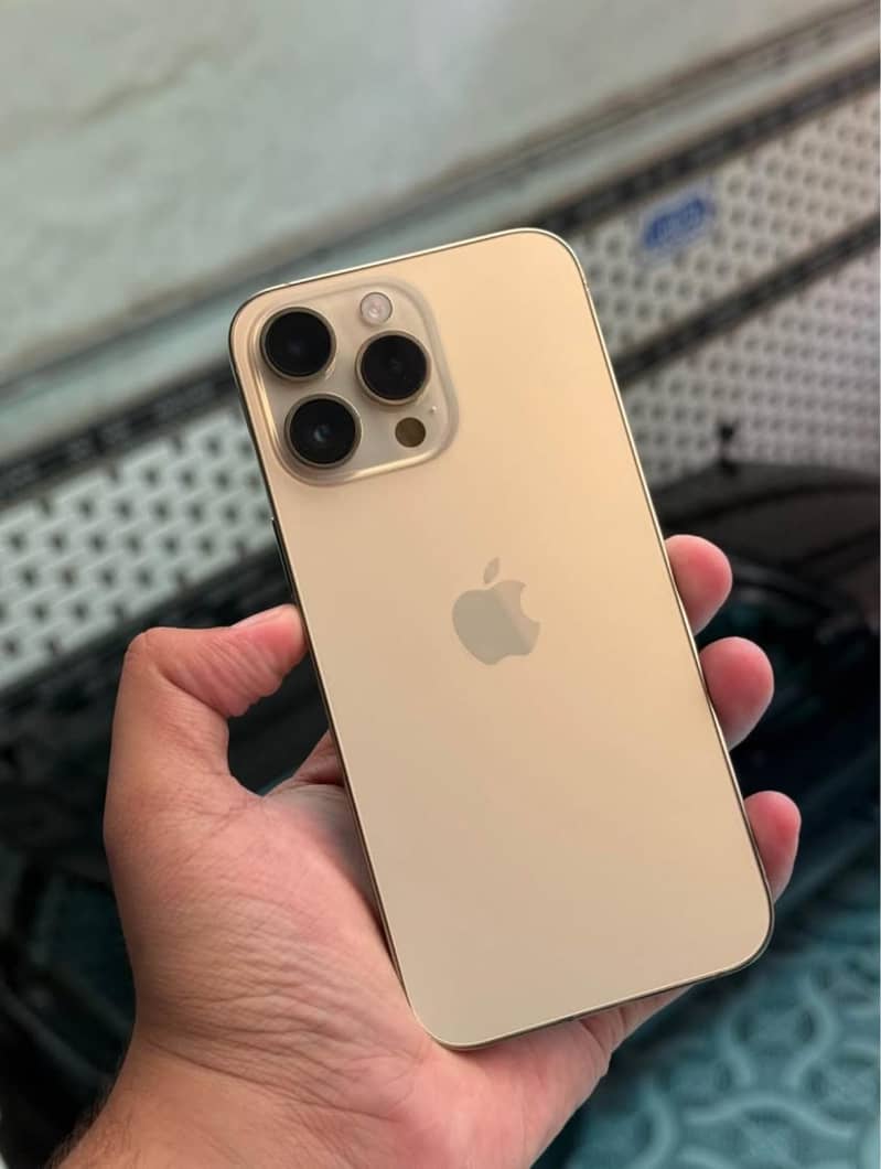 iPhone 14 pro max 0