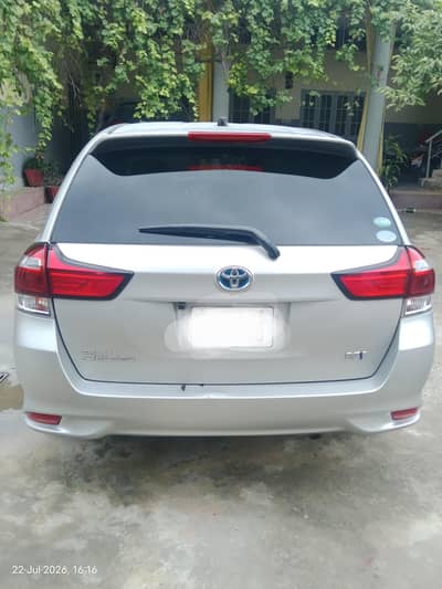 Toyota Corolla Fielder 2018
