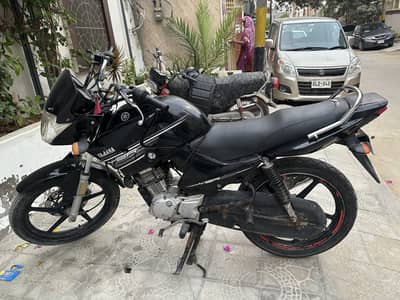 yamaha ybr f smooth bike