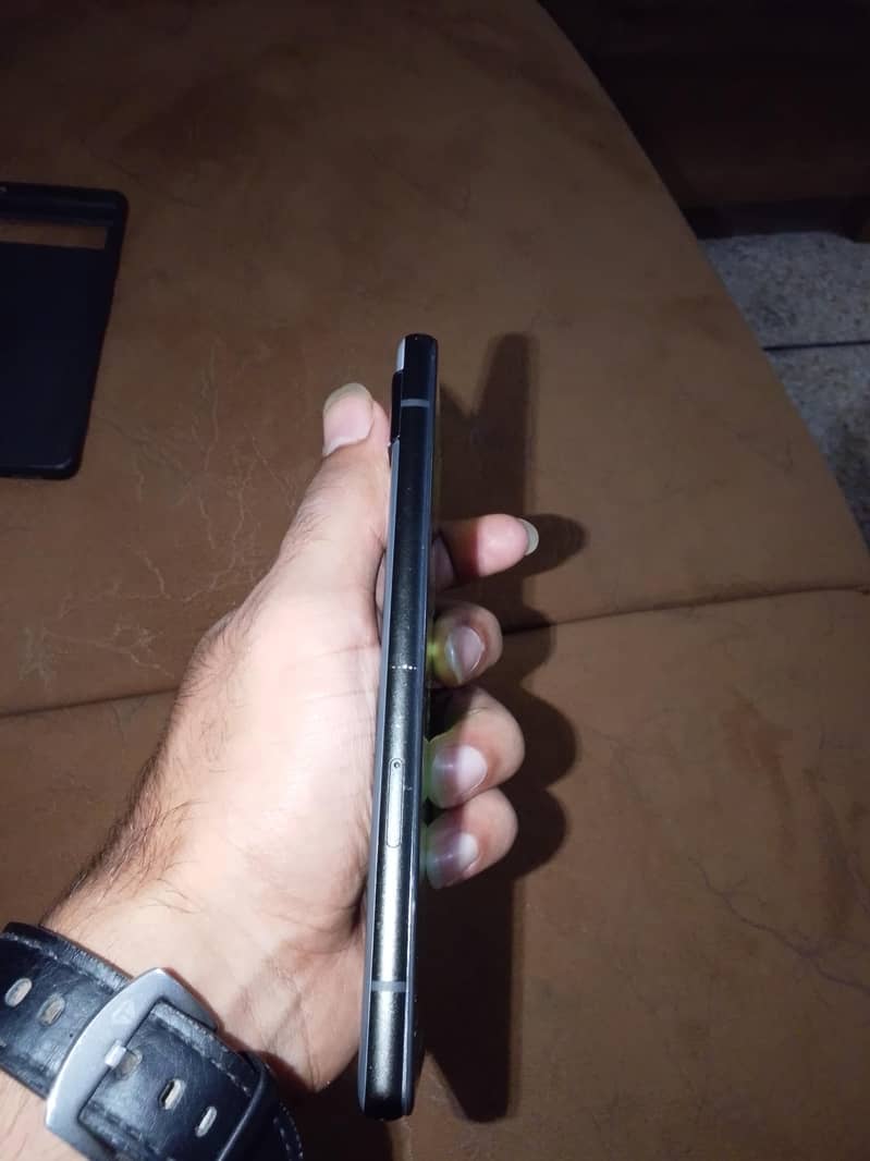 Google Pixel 6a 1