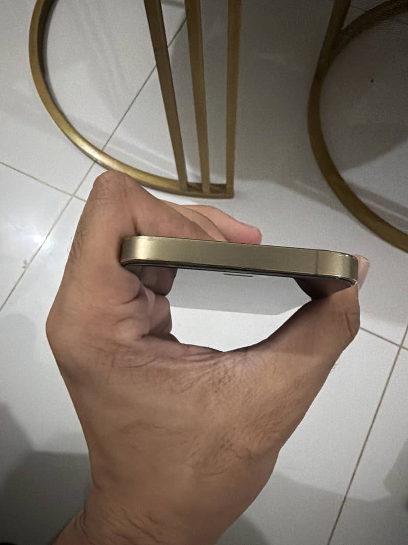 iphone 12 pro 2