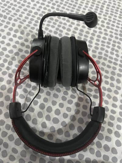 Hyper x cloud alpha