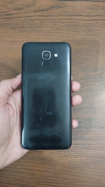 Samsung Mobile J6