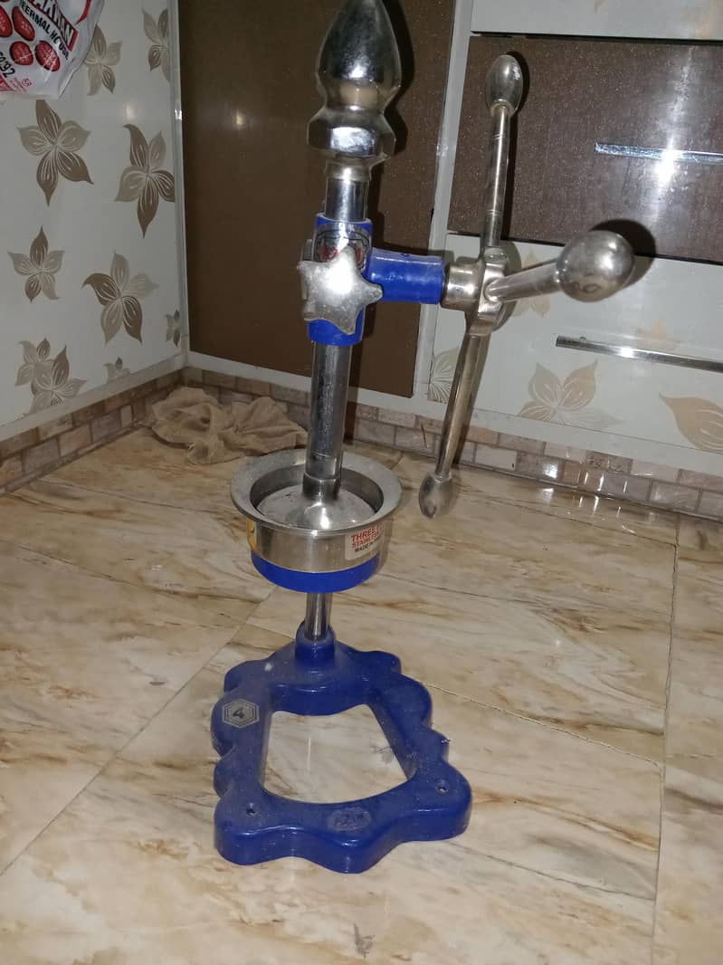 Juice machine 1