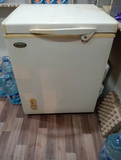 WAVES DEEP FREEZER