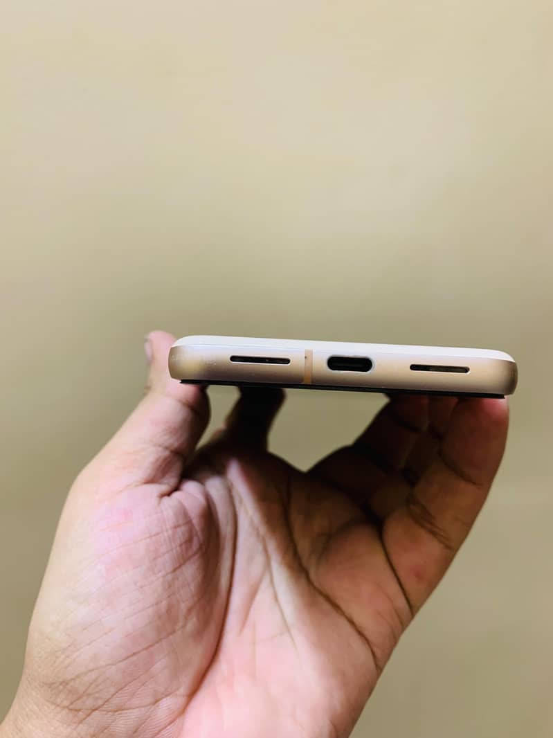 Google Pixel 8 8