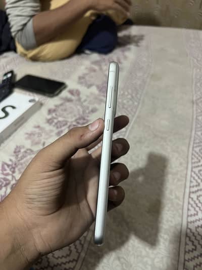Samsung Mobile S21 FE