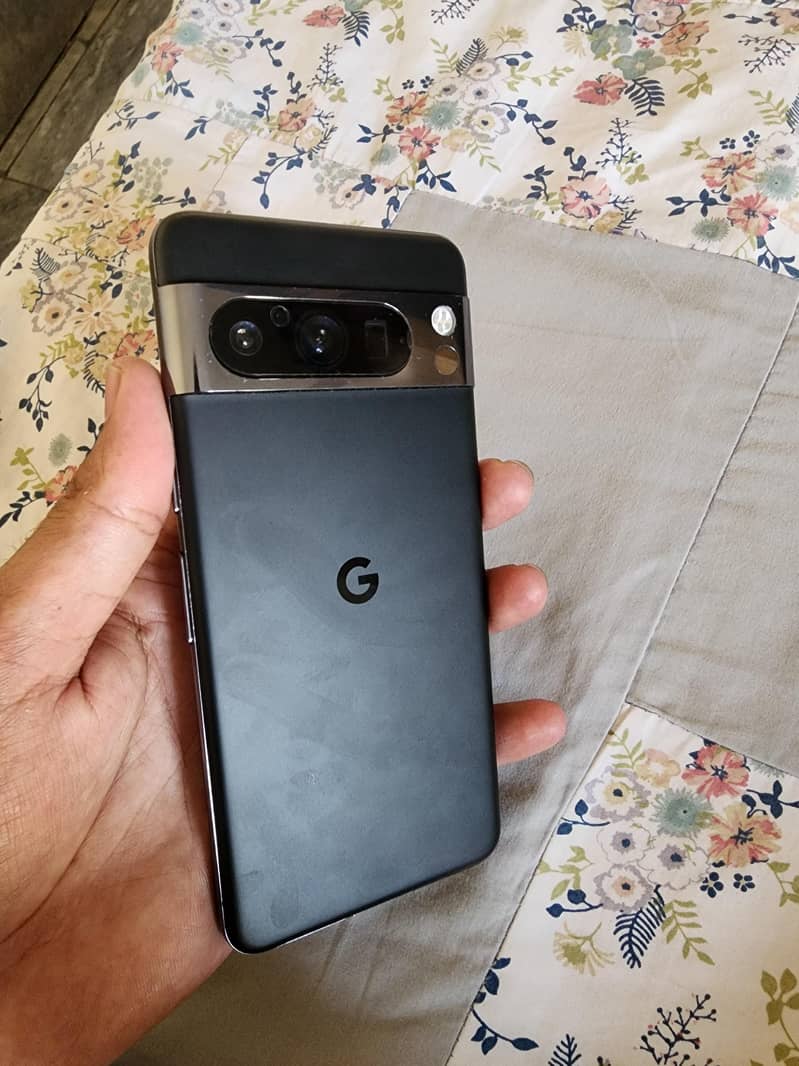 Google Pixel 8 Pro 0