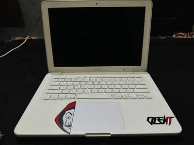 MacBook 2009 model but converted into windows 7