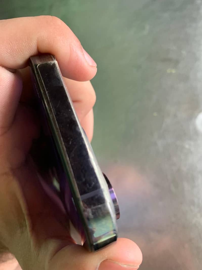 Iphone 14 pro 3