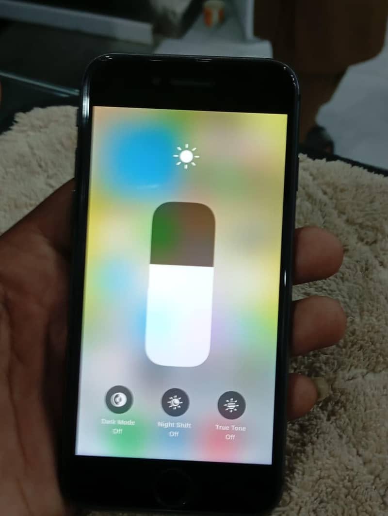 Apple iPhone 8 2