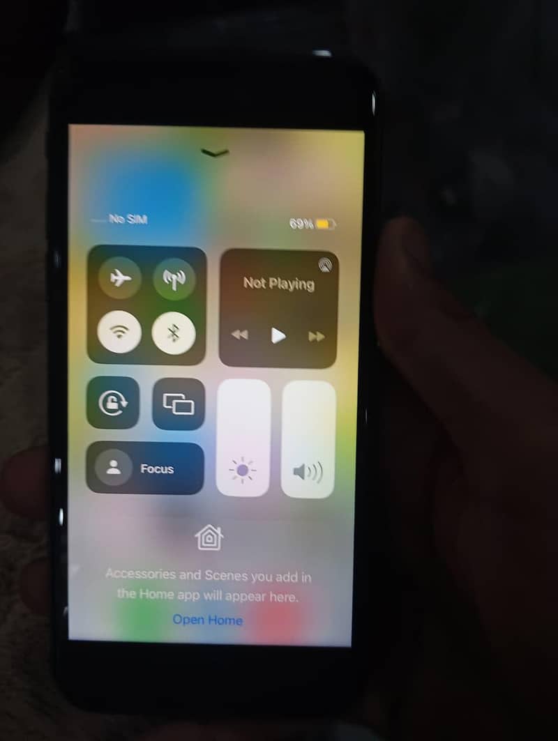 Apple iPhone 8 3