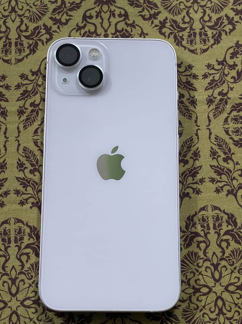 Apple iPhone 13 0
