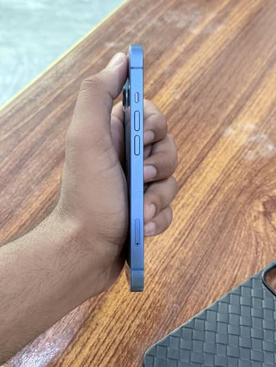 Iphone 13 factory unlocked